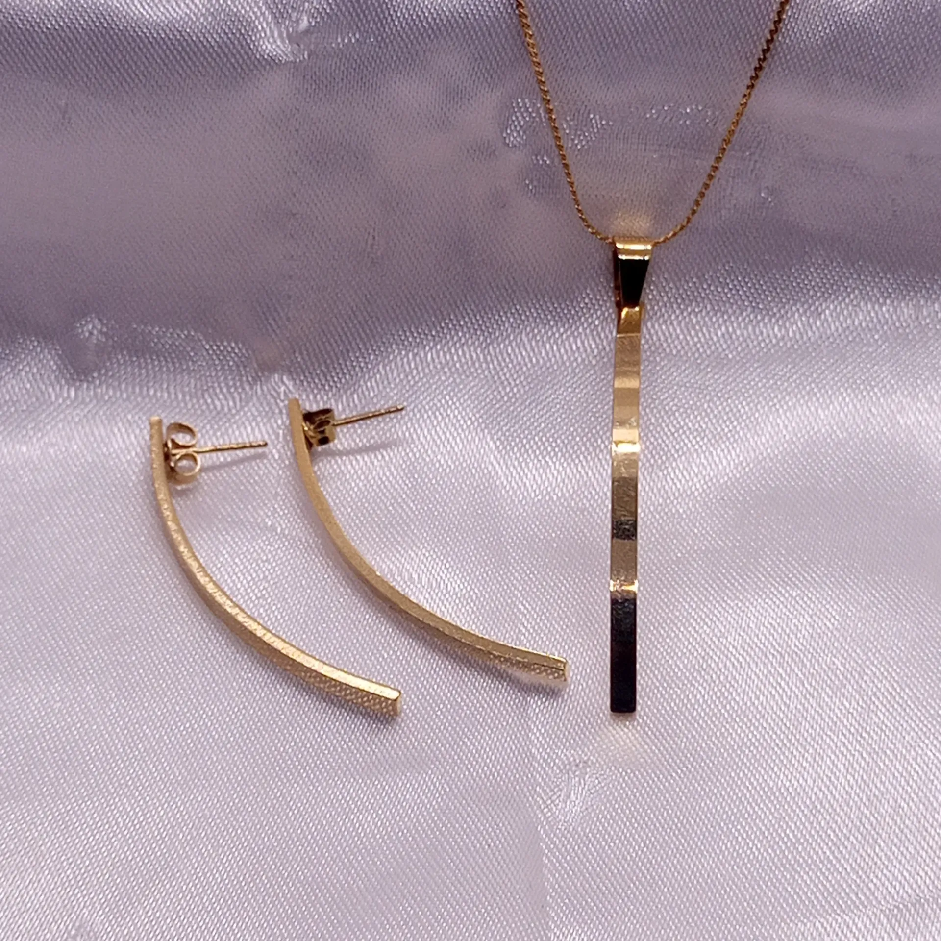 Ensemble collier 4 pièces