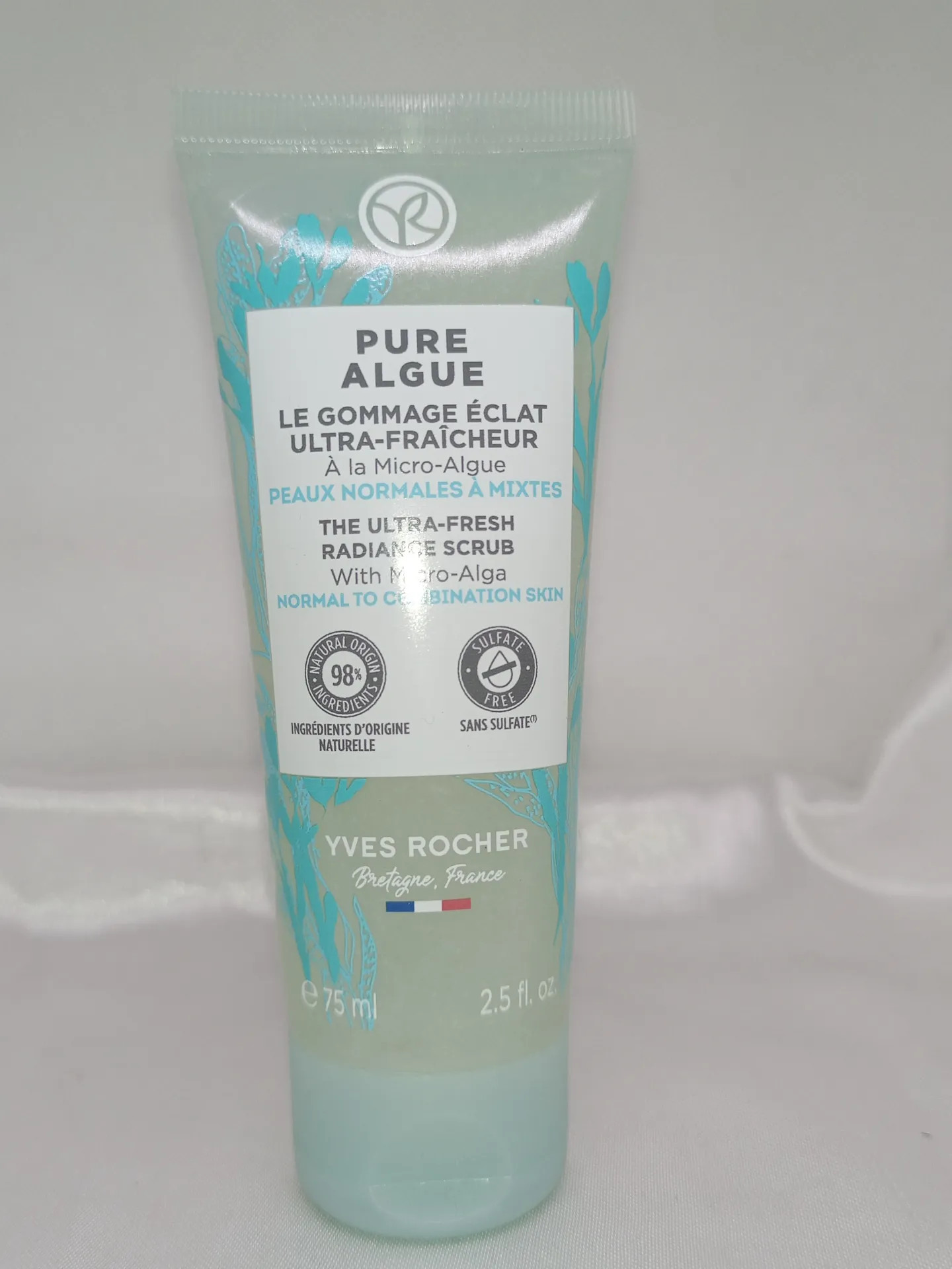 Gommage éclat ultra-fraicheur Yves Rocher