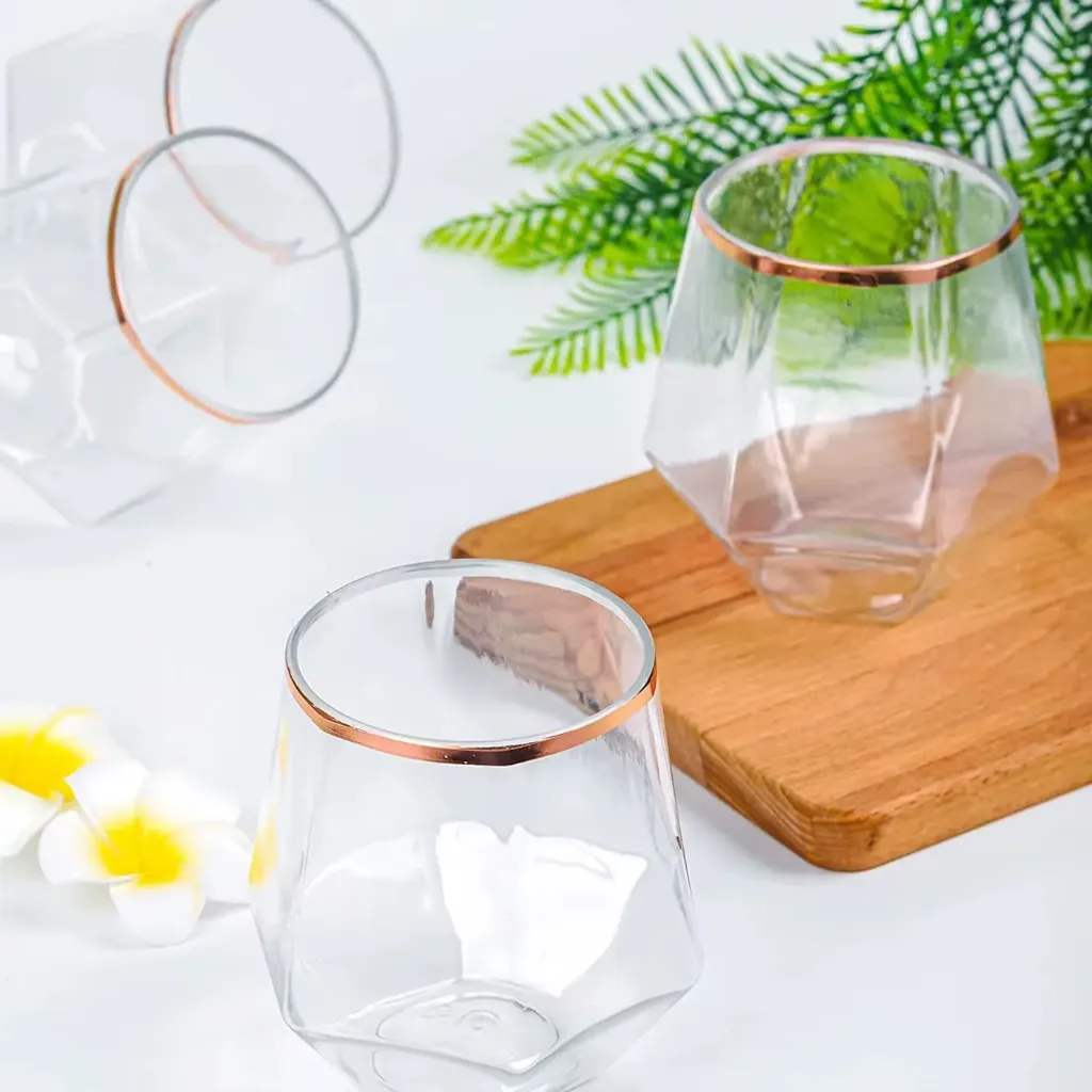 [VERINCCUB] Pack de 10 verres incassables ronds avec rebord doré