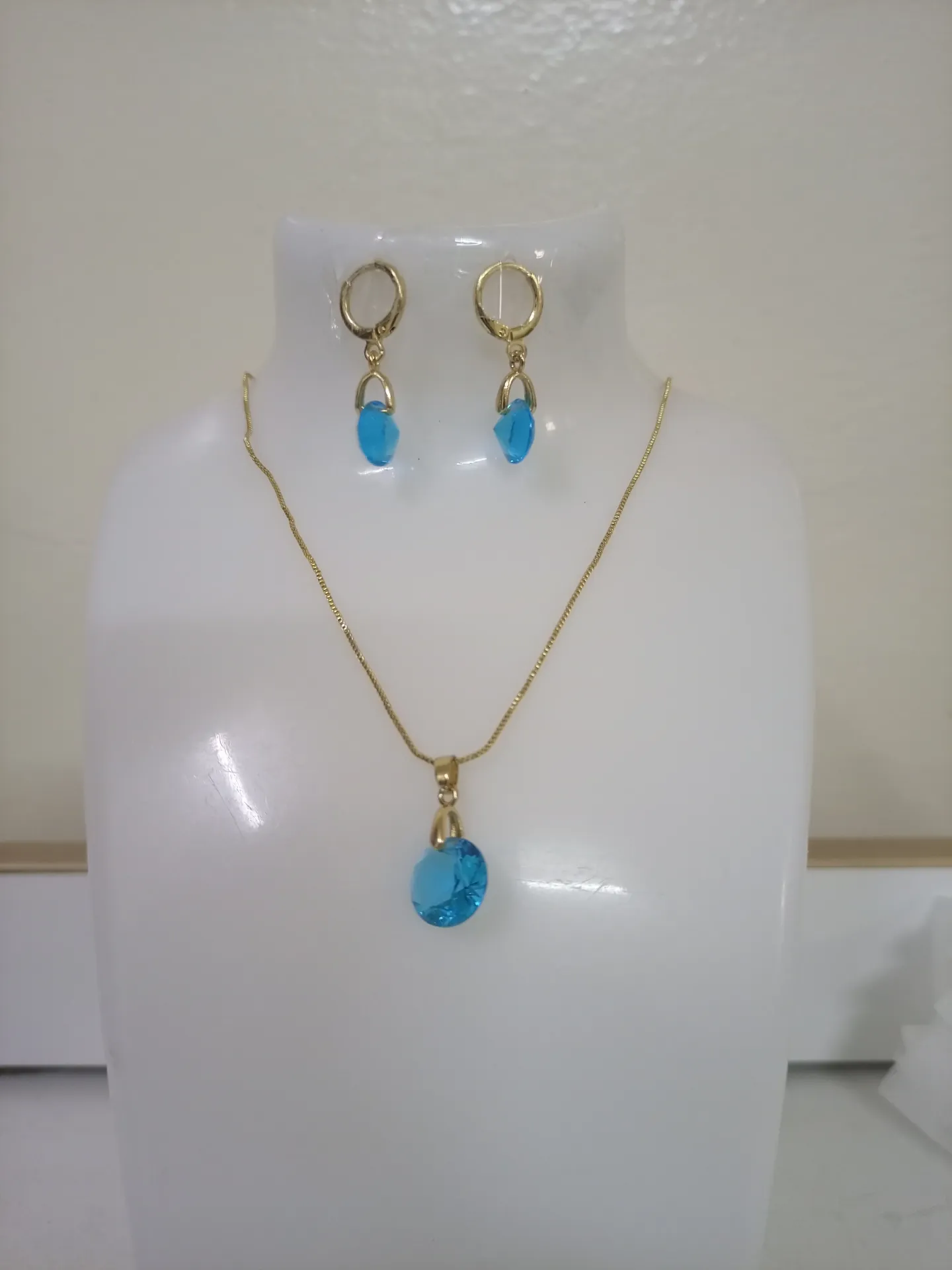 Ensemble collier 3 pièces